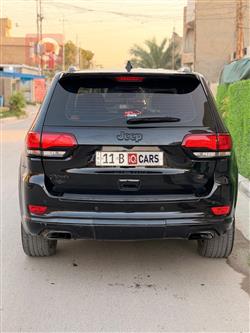 جیپ گراند شیرۆکی